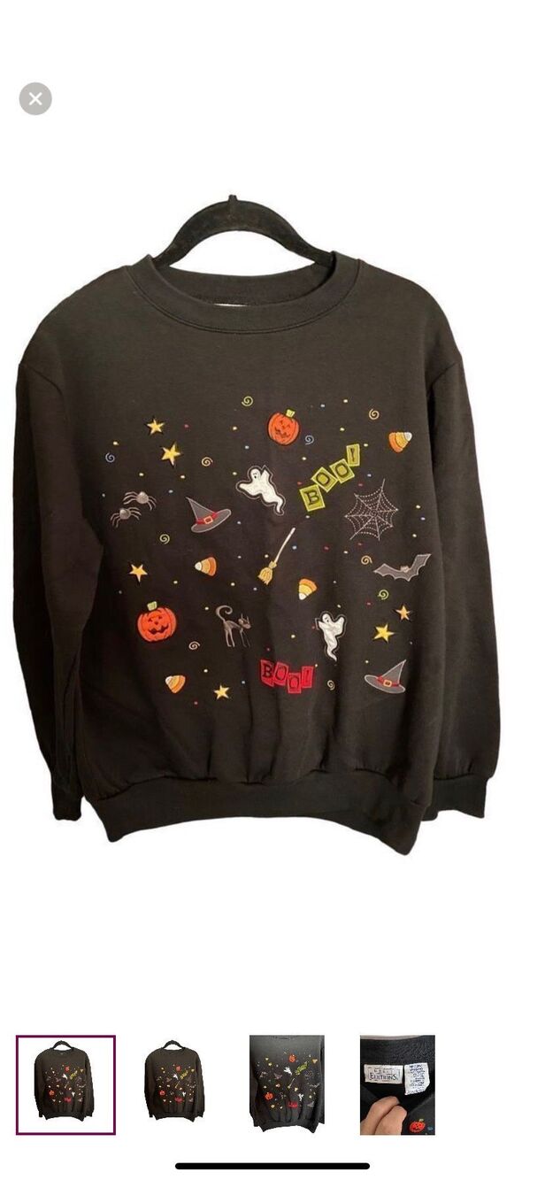 Basic edition vintage 90s Halloween black sweatshirt, size medium ￼